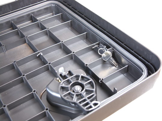 Basic Bawer polypropylene toolbox E025003 max load 50kg without logo